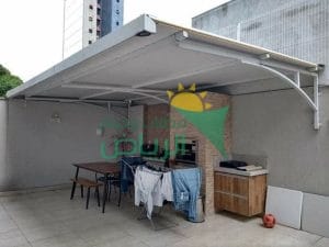 مظلات معلقة